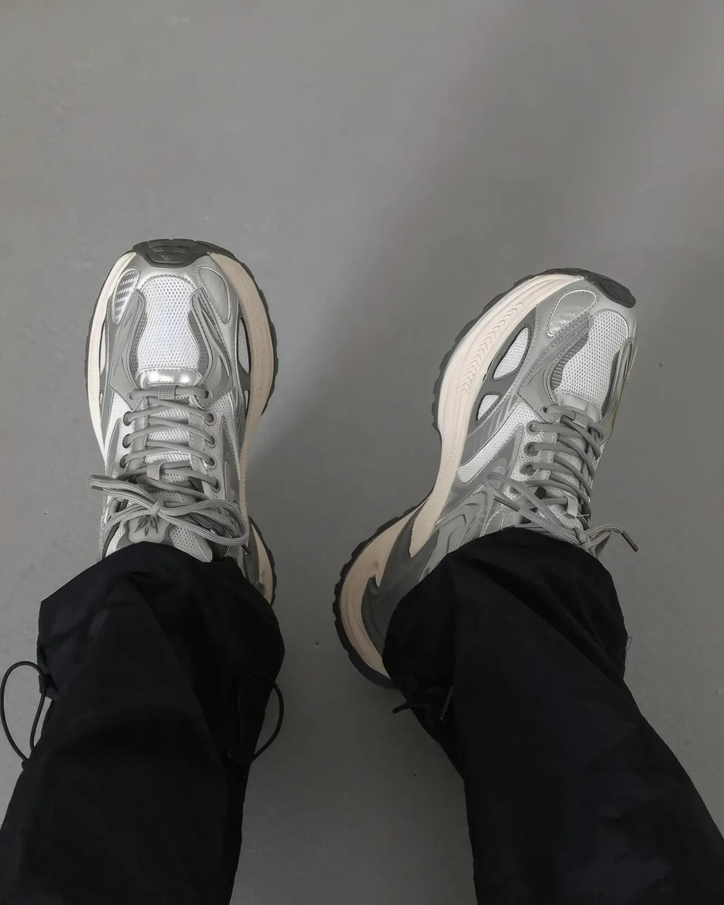"NOVA" Sneakers