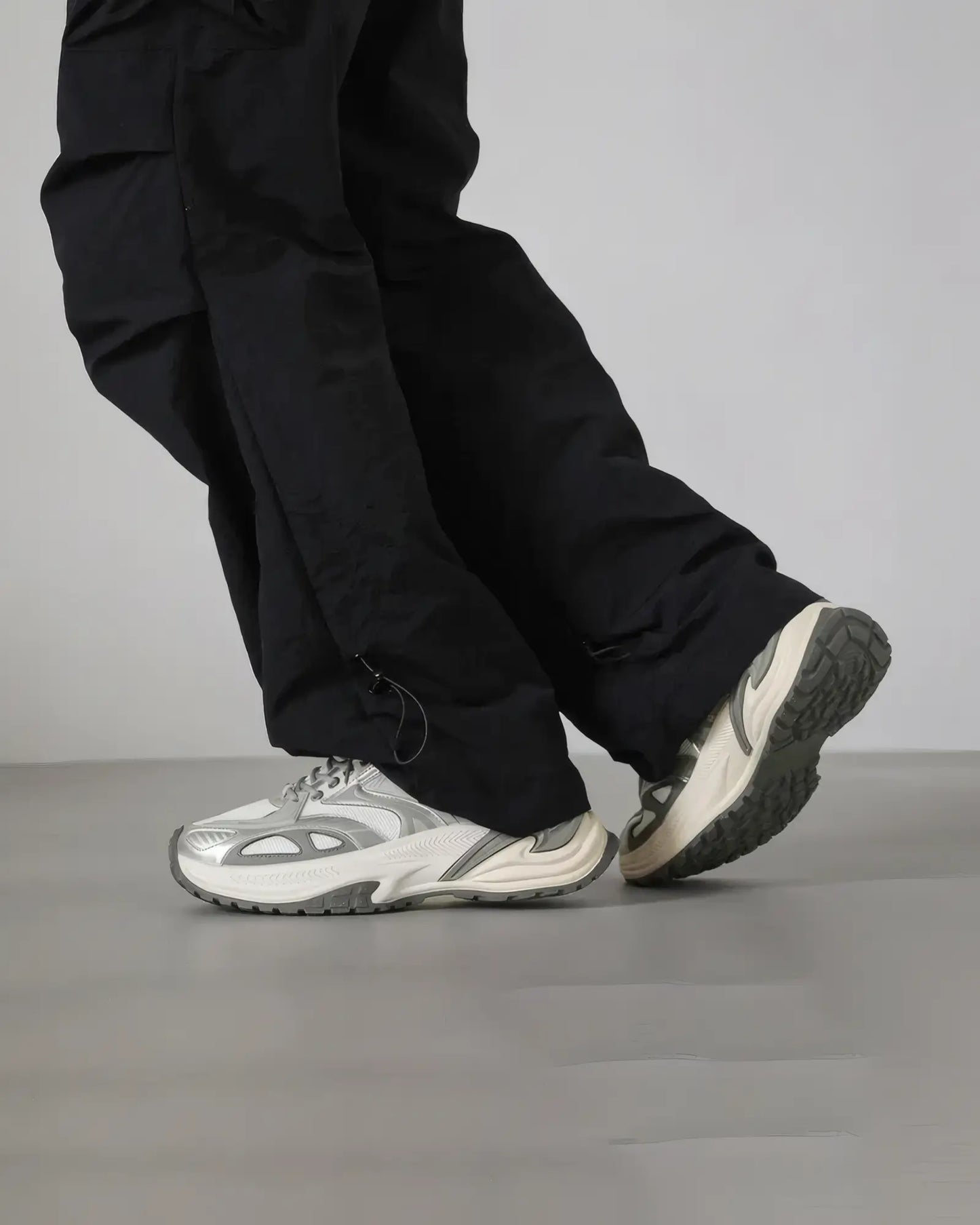 "NOVA" Sneakers